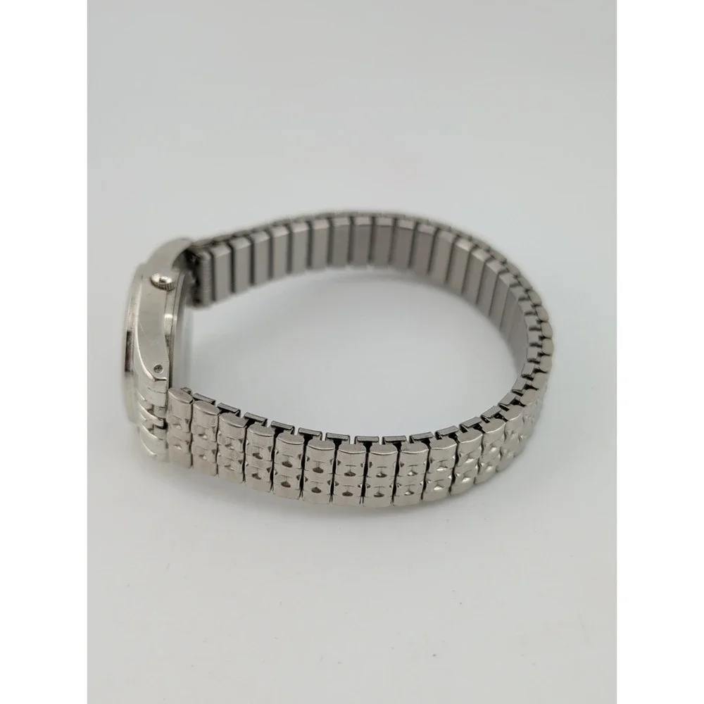 Time & Tru Watch Women 25mm Case Easy Read Dial Silver Stretch Band- New Battery